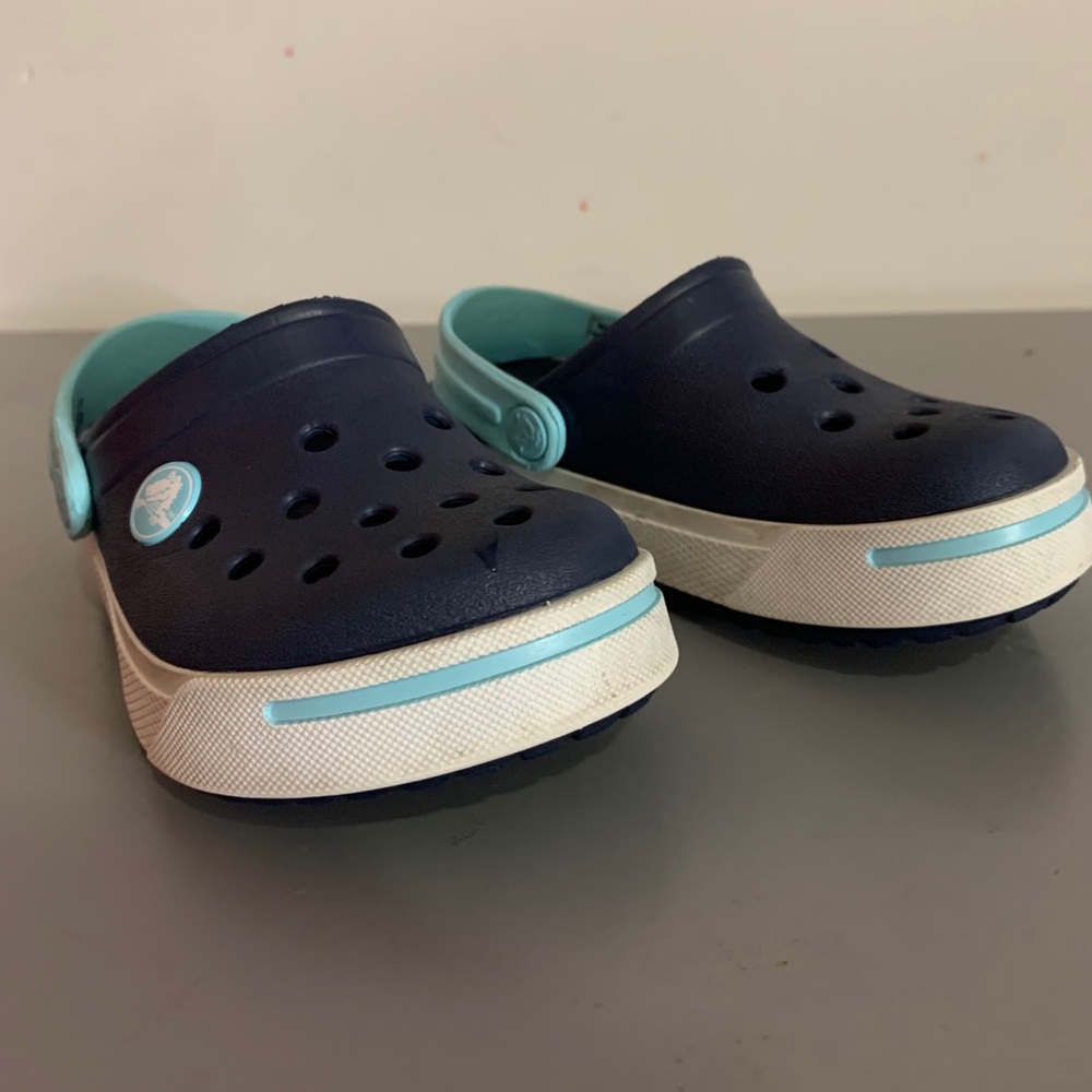 Toddler 8c Crocs